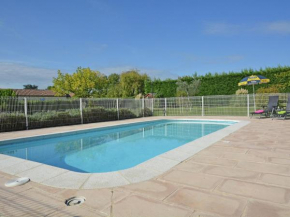 Cozy Villa in Saint Victor de Malcap with Swimming Pool